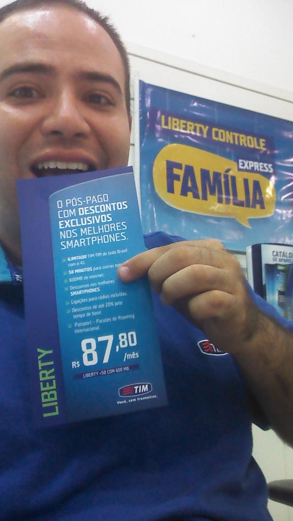 JacksonFChaves's tweet photo. @10Afrodrigues @GiulianaTim @Power_Dealer @EglaePereira @gigijornalista #MeuPosVale10
Liberty +50 vem ni mim... http://t.co/GsT14IuPsT