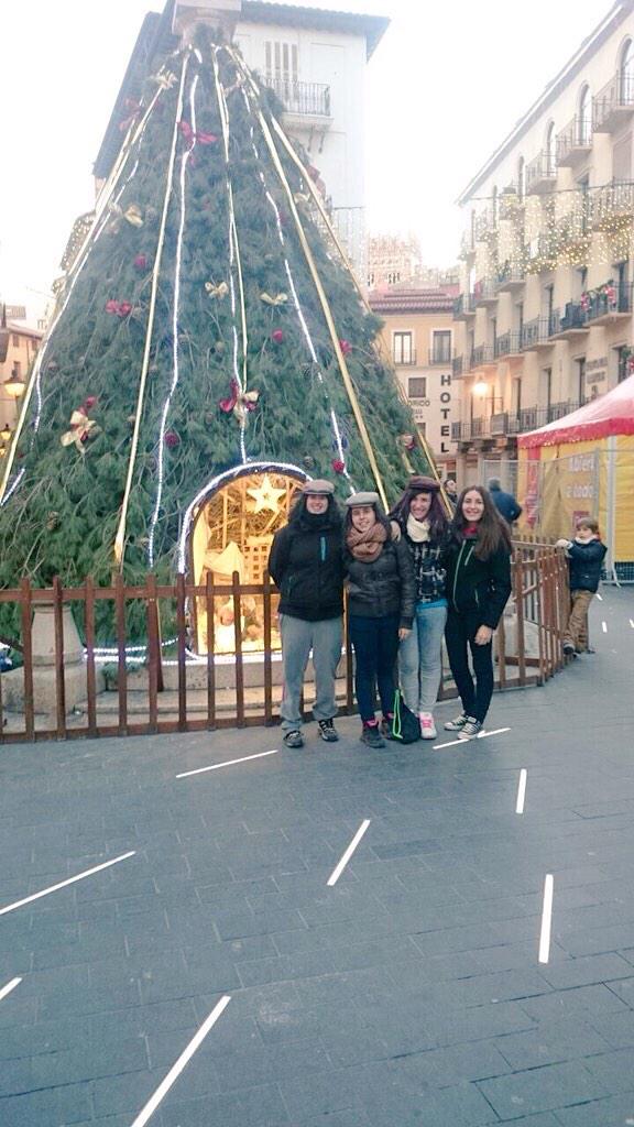 AndreaCatalan_'s tweet photo. Empezar asi, ir a Teruel y acabar bien... Menuda empresa http://t.co/hk89i1v4uY