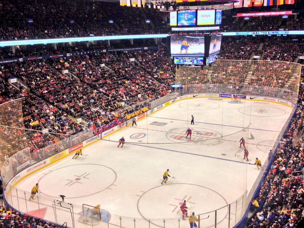 jessleah's tweet photo. so much love for @RealSports and @BryanFontez for the world junior game! #swedenvsrussia http://t.co/ui0nI8SVY9