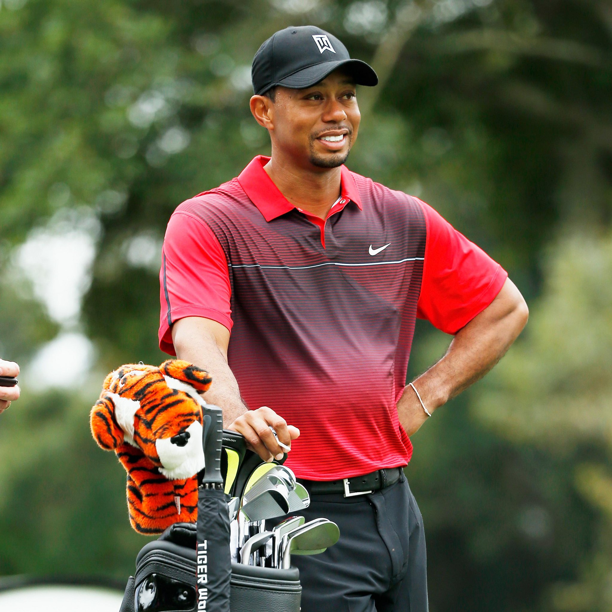 Happy 39th Birthday, Tiger! He shares his birthday with LeBron James. Two living legends.  