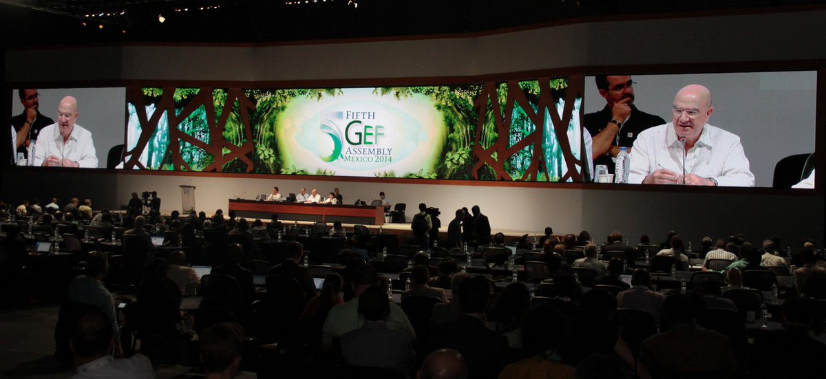 SEMARNAT_mx's tweet photo. #México fue sede de #GEF5Assembly #conelplaneta de @theGEF; lee http://t.co/rrMuCGtvH3 #resumen #mayo2014 http://t.co/3BZDya80Ya