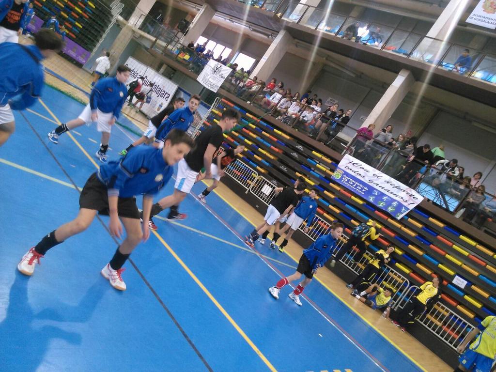 CDMGojar's tweet photo. Nuestros cadetes regresaron ayer de Guadalajara con 8° puesto.Hay que seguir chicos! Aquí algunas fotos. #CopaEspaña http://t.co/0aJCJHKdIR