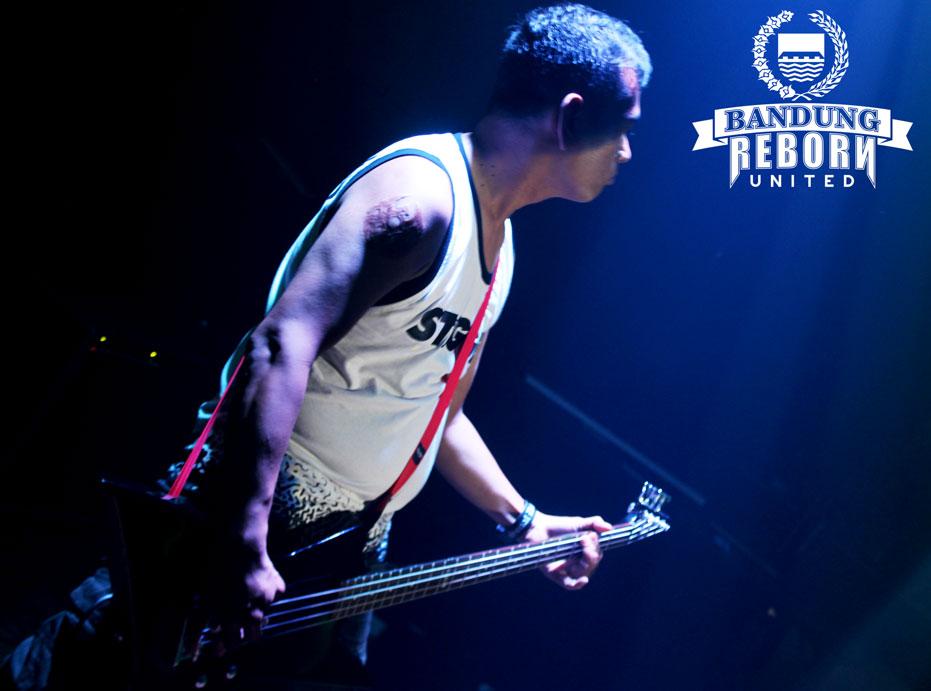 #BandungRebornUnited at <a href="/westcoastbdg/">WestCoast Rock Bar</a> - thanks for support #respect #KabehDulur cc: @RTTC_BDG92