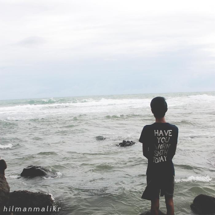 jelajah_garut's tweet photo. via @hilmanmalikr: RT @BMAKOFFICIAL:  ini waktu di Pantai Rancabuaya 31 Desember 2013 silam #JelajahGarut http://t.co/niSZltokfa