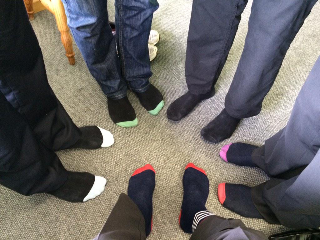 hershybru's tweet photo. The sock game @nicharrystyle ....#freshsmelling 👏👏 http://t.co/NpVXNWcJ84