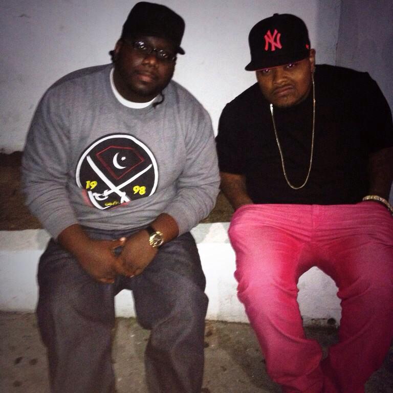 finatticzradio's tweet photo. #fgb #innink #ezofthefinatticz #hdtherapper @officially_ez & @hdtherapper
They Know
https://t.co/w1s4ff55R6 http://t.co/YyLFW84dxD