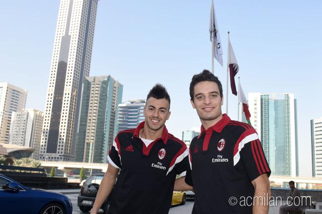 acmilan's tweet photo. Hello Dubai! A little stroll before tonight's match: @realmadrid VS #ACMilan! #forzaMilan #DubaiFC http://t.co/ysK13TK8ja