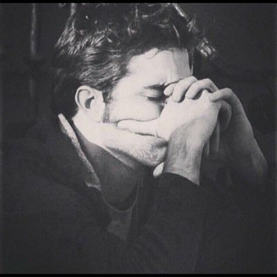 بغيابكِ أفتقد الكثير مني ،، كـ نبضي الذي ذهب معكِ  وتركني وحيداً أصارع الشوق لكِ ..!! #a