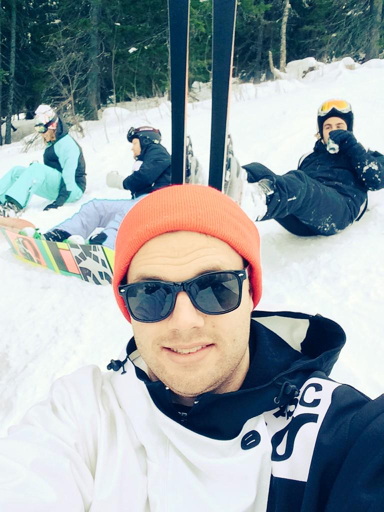 davidnilsson9's tweet photo. Har det ganska så bra här i Sälen 😎 http://t.co/WF69IYHWOh