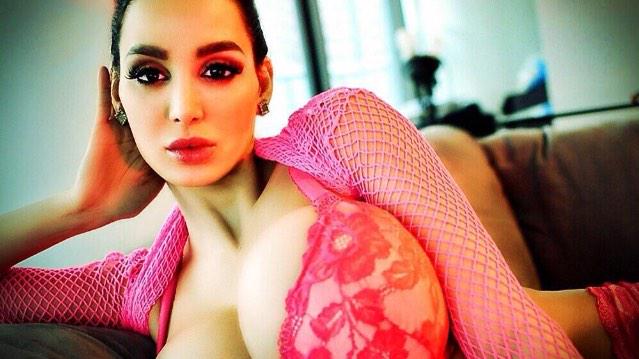 Amy Anderssen On Twitter Crown The Girls Nominated bestboobs Http amy-anderssen-on-twitter-fuck-my-tits-by-amyanderssen1-https-t-co