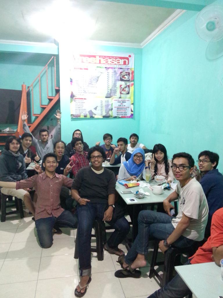 Terimakasih untuk sahabat2 saya dari SMA 26 tebet dll yg udah mampir ke GRAND OPENING <a href="/freshasanJKT/">freshasanJKT</a> laris manis yeayy