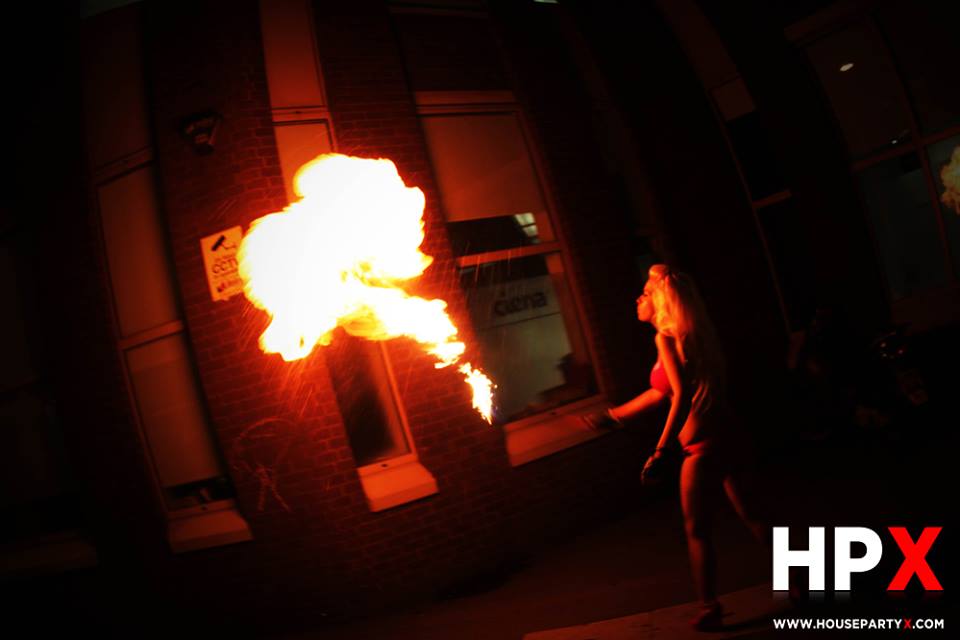 HousePartyX's tweet photo. Its heating up 4 #housepartyx ! http://t.co/ZiDgR2fmAF @thedivadollsldn @sarah_lyons @mosamba @ryangeeman @djtimade http://t.co/0g6mBXvCxf