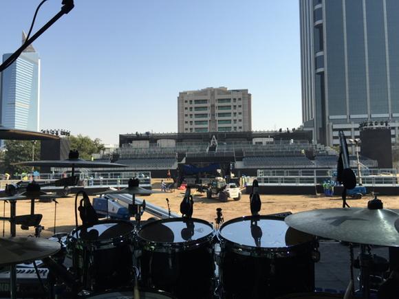 ttchadtt's tweet photo. Getting ready for NYE#Jacksons#YamahaDrums#Zildjian#Remo#VicFirth http://t.co/Bx5HHLhClN