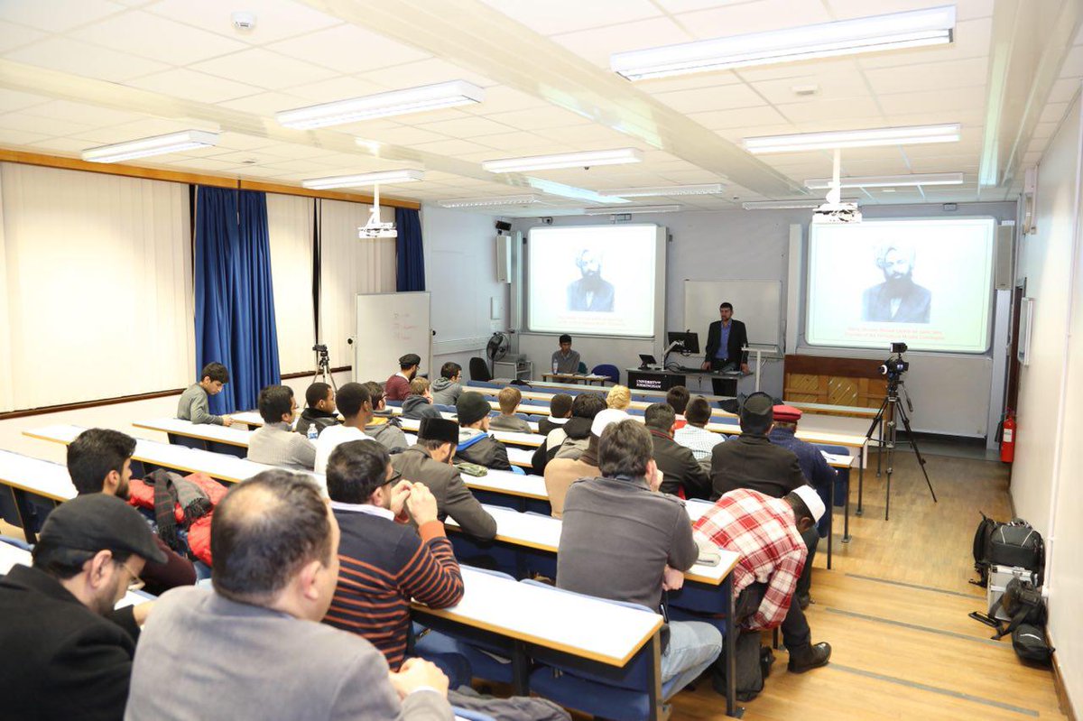 AMSA_Bham's tweet photo. Photo from our Islam and Caliphate event http://t.co/XFHLeQ1fV2