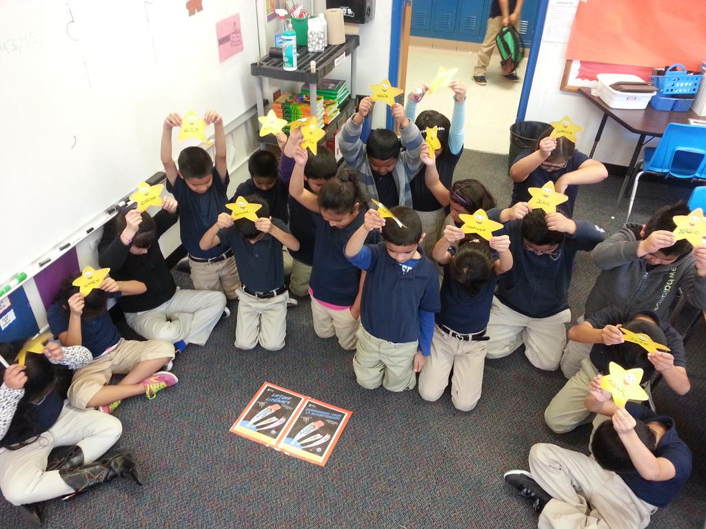 PaquiCarmona's tweet photo. #ILD14 goal achieved. Very proud of my students 😊 http://t.co/upbbjlTJ2K