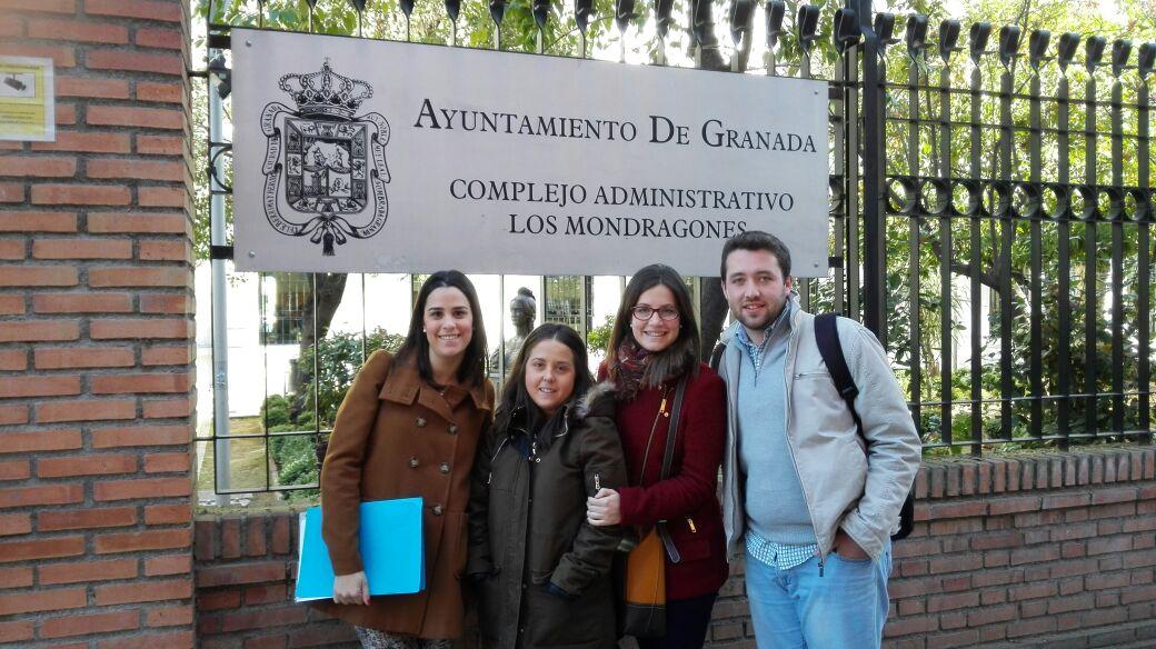 ImpulsateOrg's tweet photo. Para terminar el año parte del equipo ha presentado el proyecto al Ayuntamiento de Granada. @thinkbigjovenes http://t.co/4ZbSgou5QM