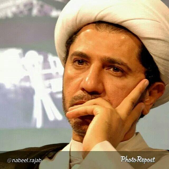 eskafi72's tweet photo. هل من ناصر ينصر شعب أعزل مظلوم مطهد قد هجم عليهم قوات الغدر و الاحتلال علينا ألا هل من ناصر ينصر الشعب البحريني http://t.co/tMN0wrt1a9