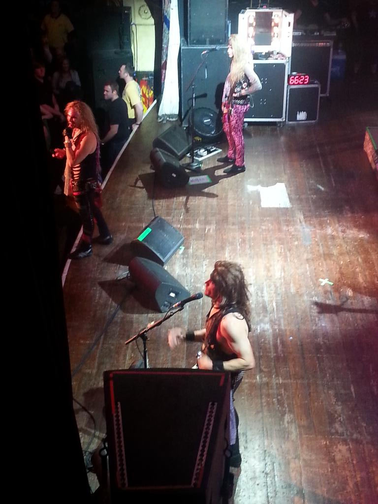 BassInYoFace88's tweet photo. Vip at the house of blues FREE what a killer night http://t.co/6VPJL1d19Q