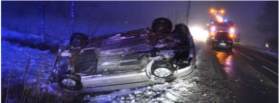 Expressen's tweet photo. FÖRARE TAPPADE KONTROLLEN. Två barn i krasch i förrädisk dimma http://t.co/VJrh7OpqiJ http://t.co/mIMkiz9JHx