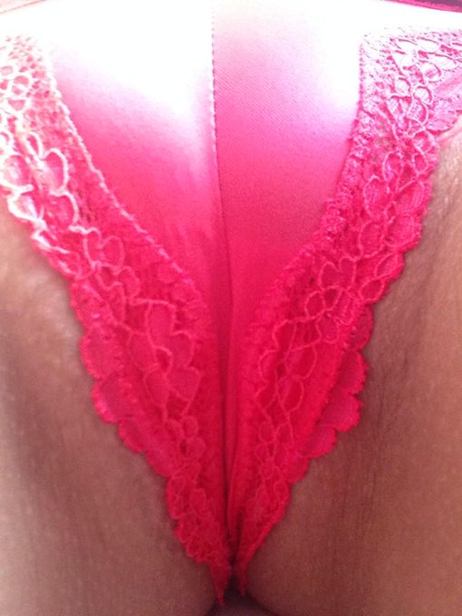 Lets have some fun...im #hornyAF online now http://t.co/k47SqLO2GB http://t.co/mdL2hyRgsl<a href="/tag/hornyaf"class="tags">#hornyAF</a>