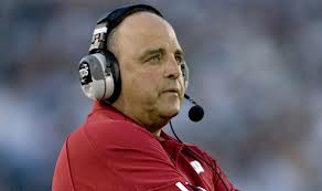 Happy birthday to Barry Alvarez. 118-73-4 (.615) & won 3 Big Ten titles at from 1990-05. 