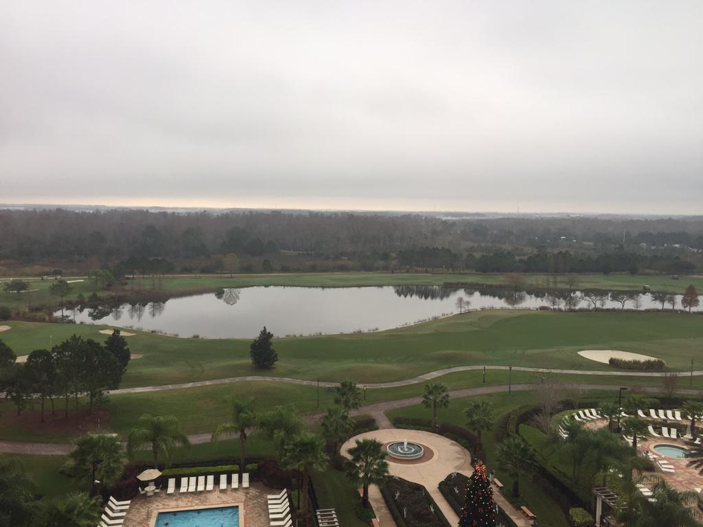 TheRigo's tweet photo. Today's weather in Orlando is appropriate for the trip home. Now we go back to the cold. #gray #depressing #sooners http://t.co/1G5RdKK54y