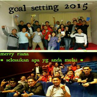 Defy_fang's tweet photo. Para agent insurance nobar filmnya @MerryRiana @MerryRianaMovie keren abiiiisss ampe leleh air mata gue.... http://t.co/7rL26QET7Z