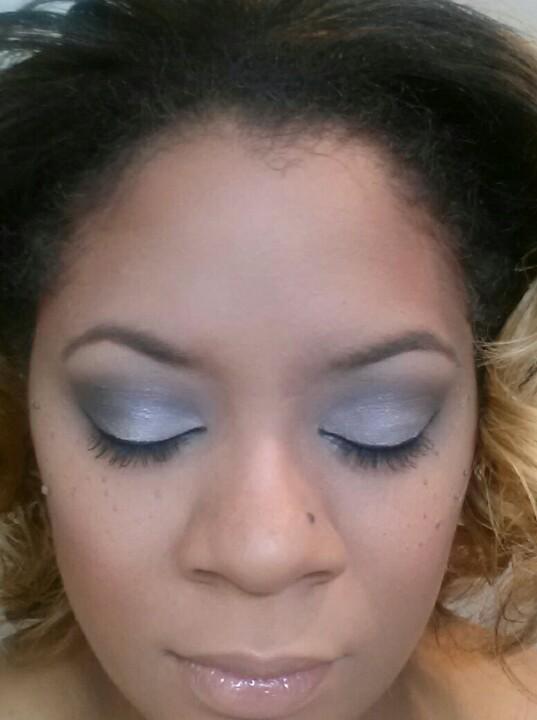 vivranttwin's tweet photo. @saaammage taught me! #nakedbasicstutorial http://t.co/nkgC2OK6SS