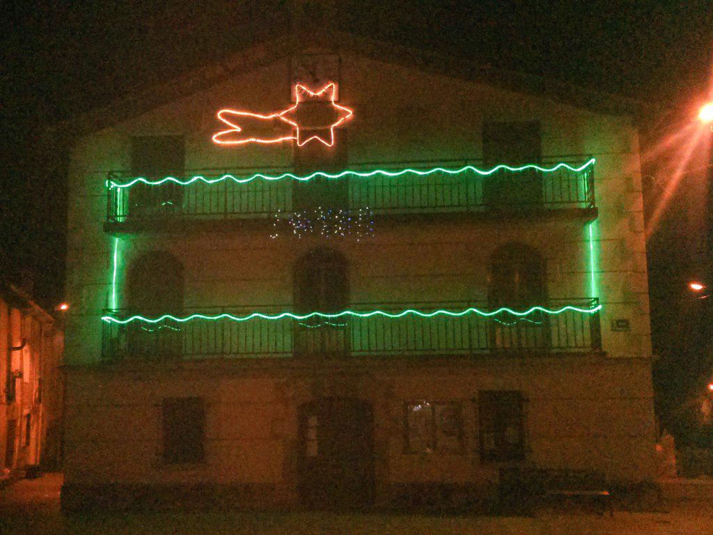 Valdepez's tweet photo. Valdepez se va despidiendo de 2014 a puertas de su tradicional despedida... ¿sabéis de qué se trata? http://t.co/bNhJ9U7eEP