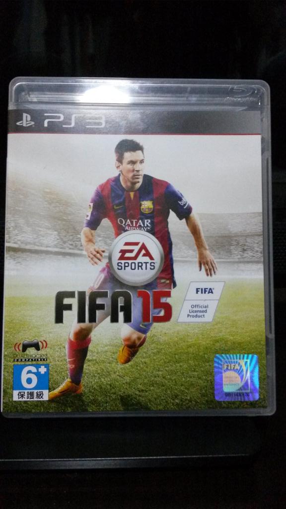 FiqSyafiq15's tweet image. Fifa15..#justbroughtit #it'splaytime #xD