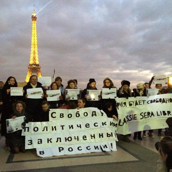 B6Ho9_uIgAA4io-.jpg:large