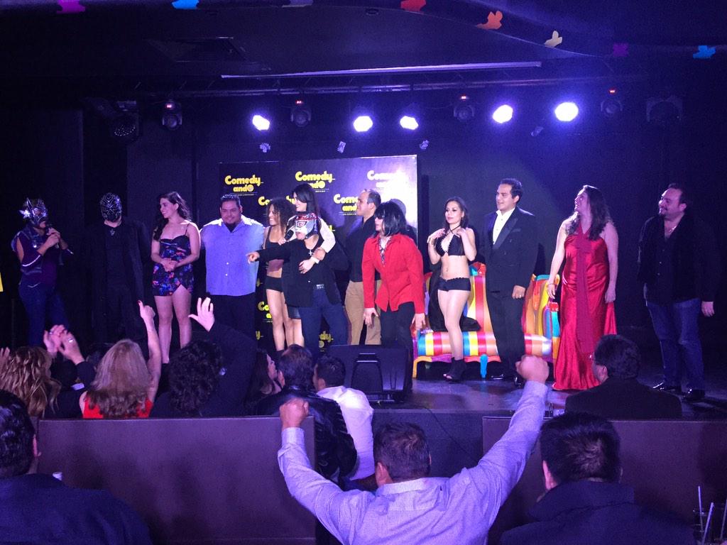 _josfrank's tweet photo. Con #Trasnocheando en @Comedyando http://t.co/vSWPWRpdcX