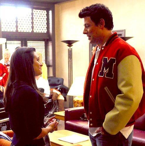 LeaMicheleRL's tweet photo. 💑 http://t.co/LOGOGPTvt9