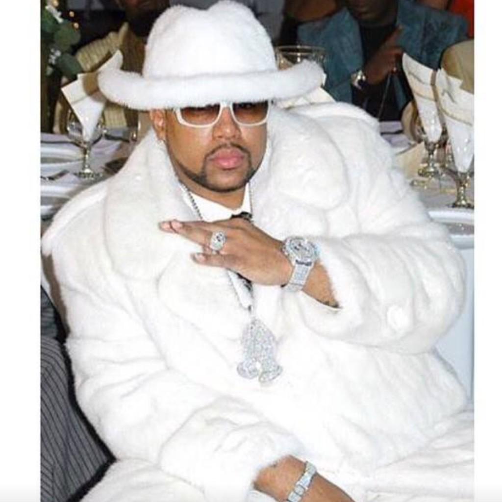 Happy birthday Pimp C  Legend to be forgotten. King Me iced out. 