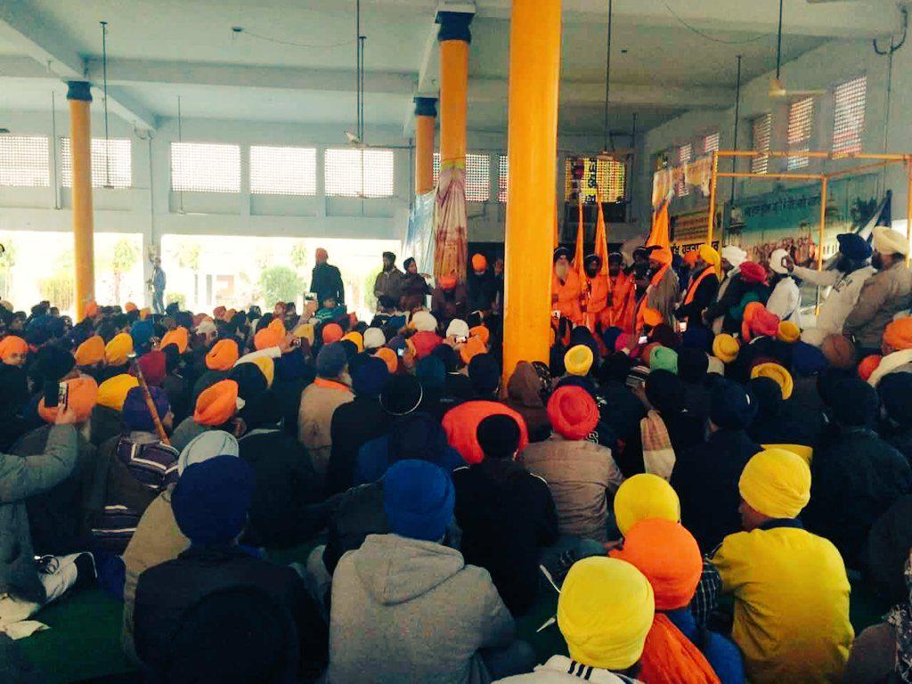 sikhkaum's tweet photo. #Nagarkirtan & #SupportMarch frm #Jalandhar to support #BhaiGurbakshSingh for #Freedom of #Sikh #PoliticalPrisoners http://t.co/xfbCC9kjRo