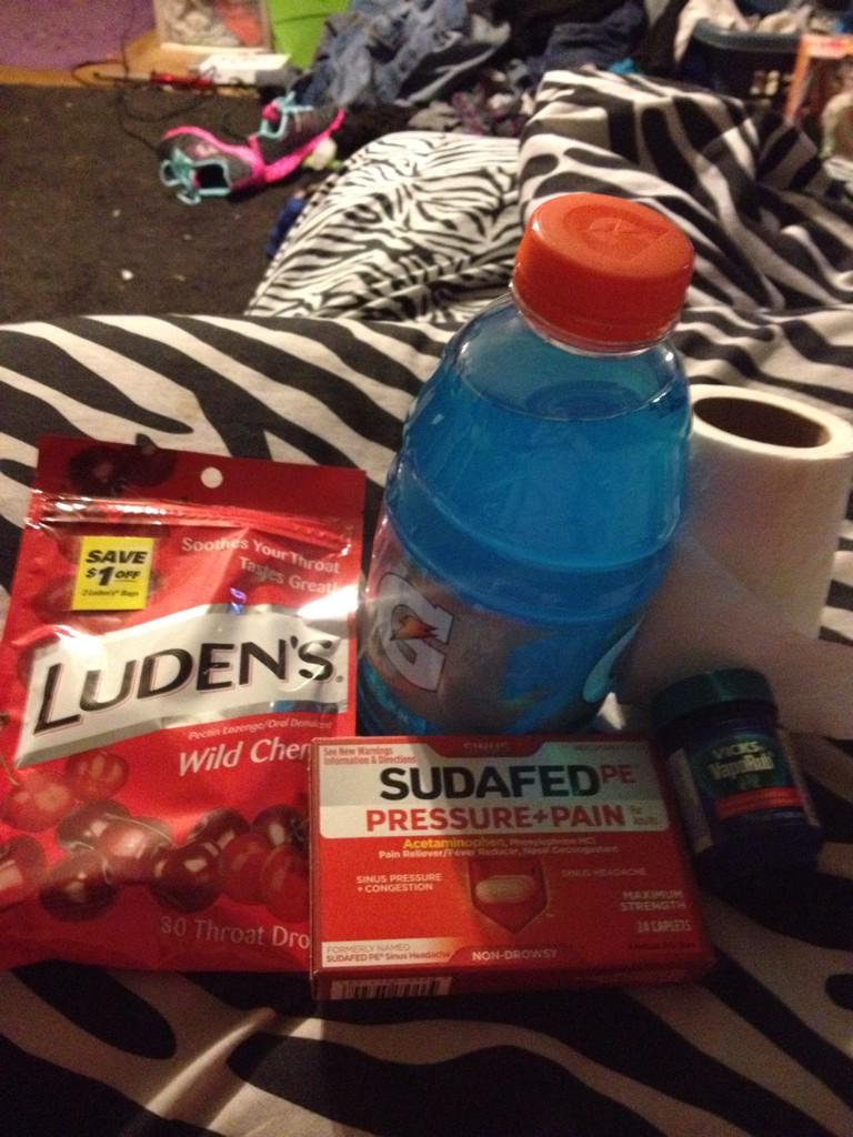 ReaJayde's tweet photo. The struggle is real. #ThePlague http://t.co/twe7Z2slBU