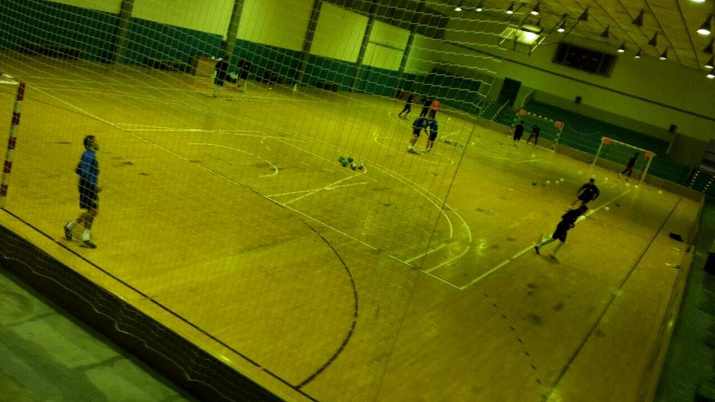 ALBADADA5's tweet photo. Segunda sesión de la semana y última del año el viernes mas animo @cd_nuevaelda_fs http://t.co/1Phg12H1l7