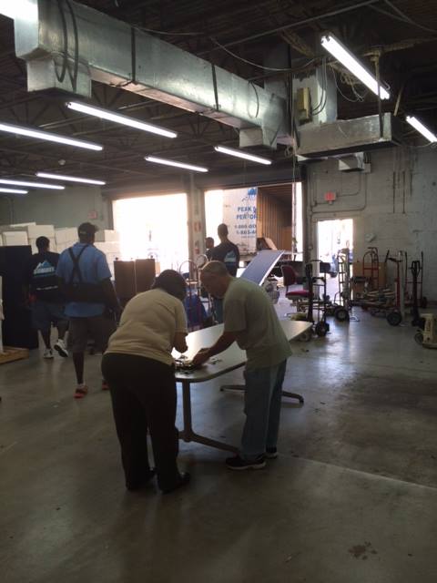 Summit Van Lines Inc tweet media