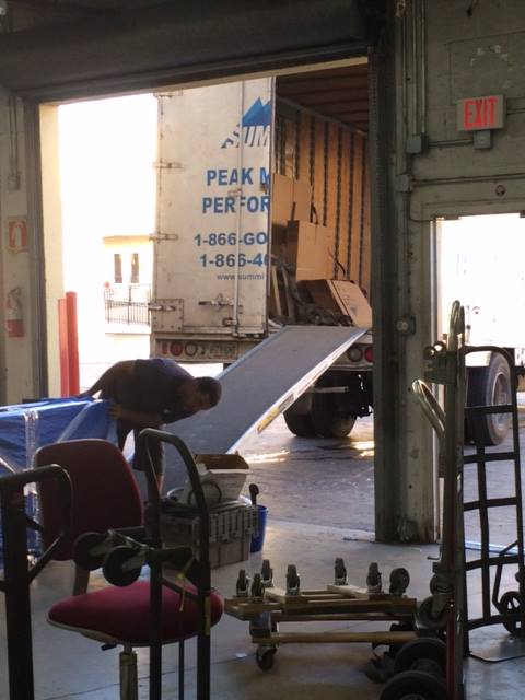 Summit Van Lines Inc tweet media