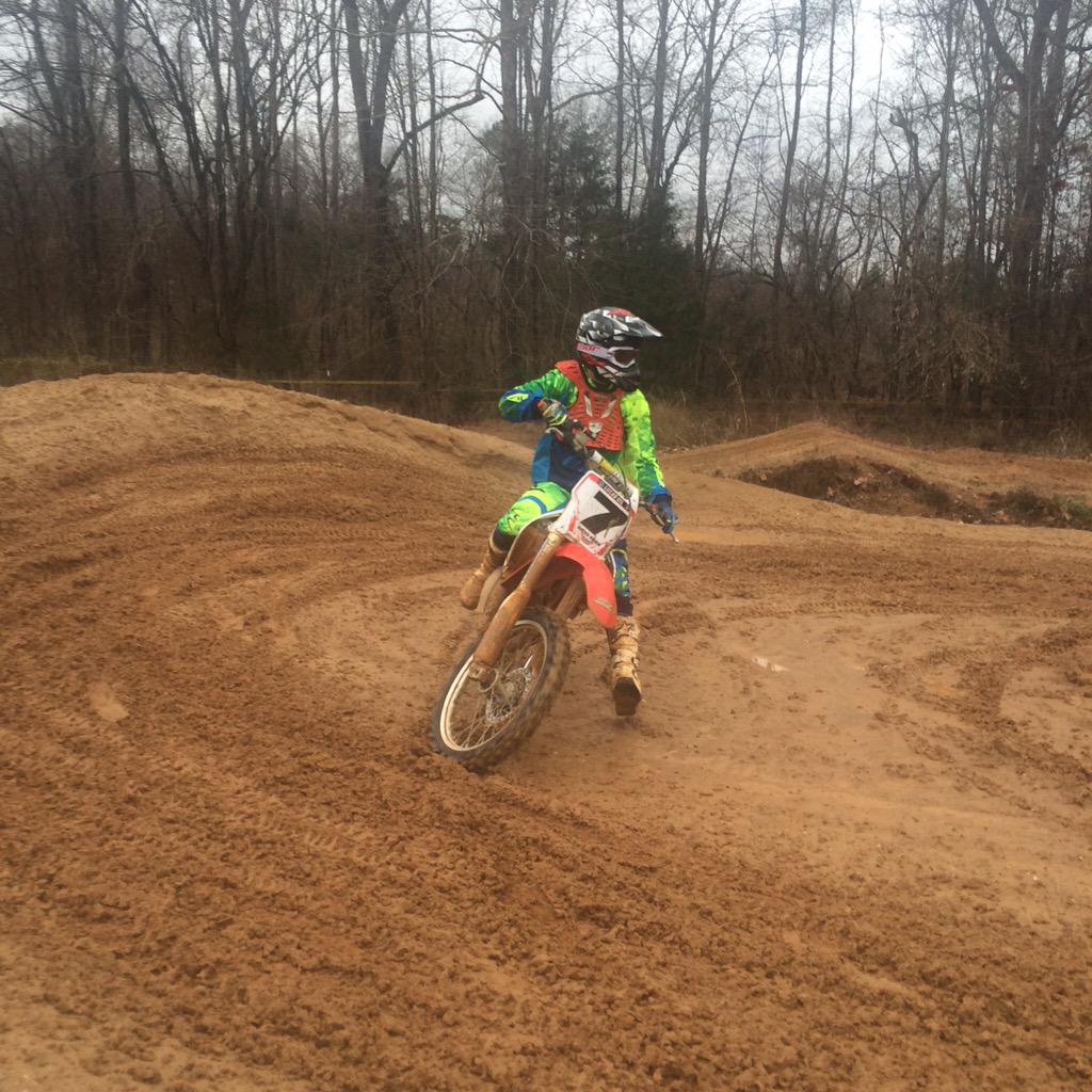 HayesGrier's tweet photo. One of the greatest days I've had in awhile @KTMRacer12 http://t.co/uRp9sIWzTH