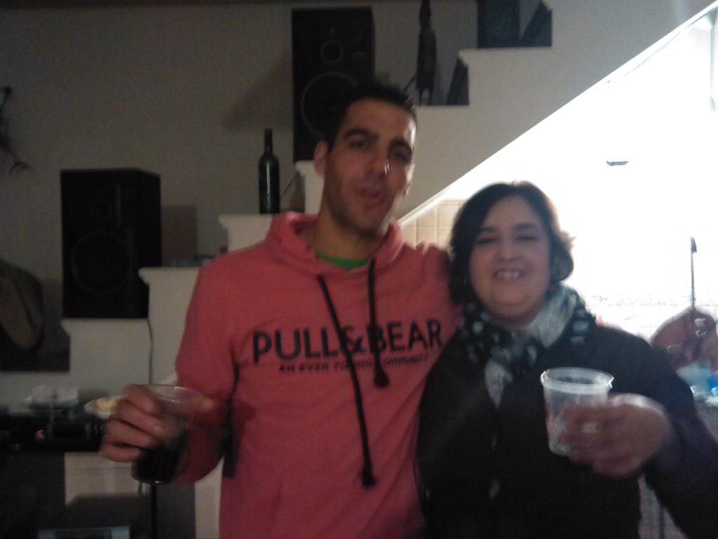 soniacv74's tweet photo. @NegroCzl  y yo os deseamos a todos feliz 2015!! http://t.co/DIGmuzrJi2