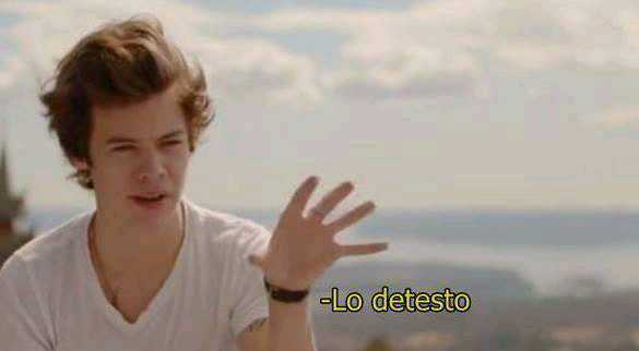 jadenmickey's tweet photo. Y yo tipo:
-¿Que opinas de Twitter?
-... http://t.co/O1GG8dLCRu