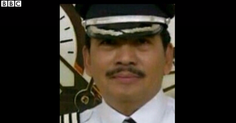 BBCNews's tweet image. Tributes to "humble and professional" pilot of #QZ8501 bbc.in/174jlIh