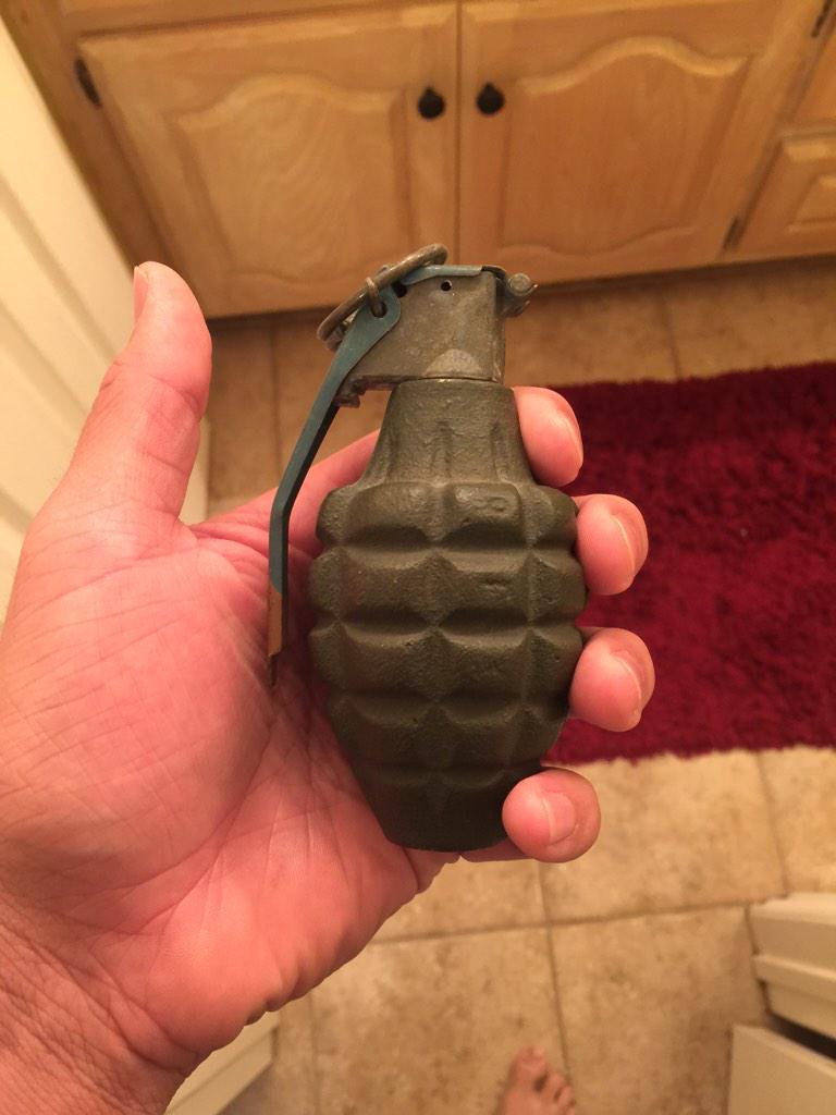 flash_foley's tweet photo. Sweet New Bath Bomb! 😍😍😍😍💣 http://t.co/9YvIOPI6St