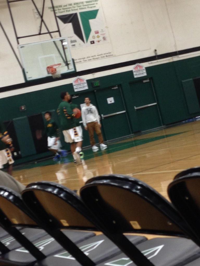 Aloha Basketball tweet media