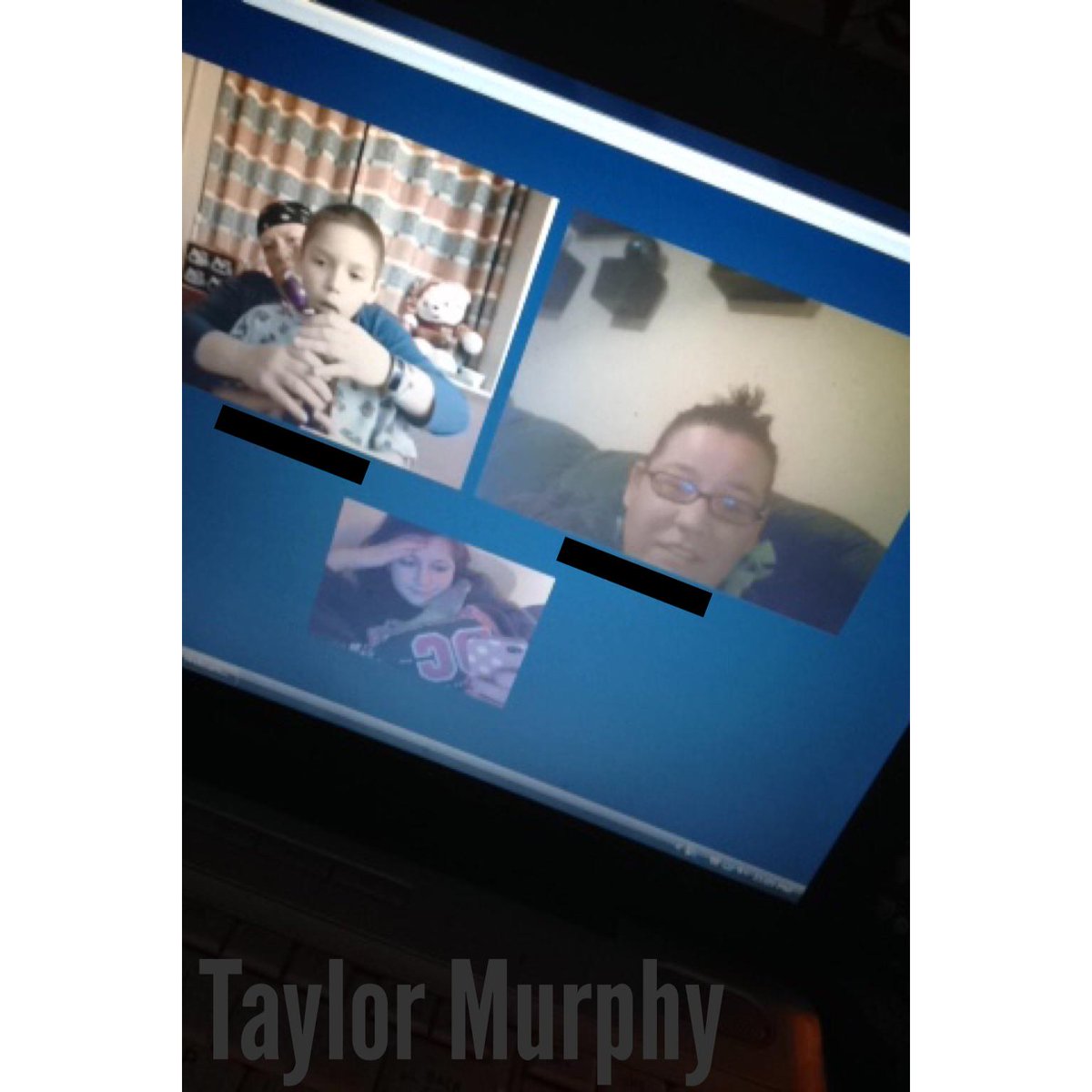 taylaballardd's tweet photo. Skyping Emma yesterday! 4 hours!!!! β€οΈ #hopeforemma #prayforemma #emmasarmy @billyraycyrus β€οΈ http://t.co/ujxswwqmBS