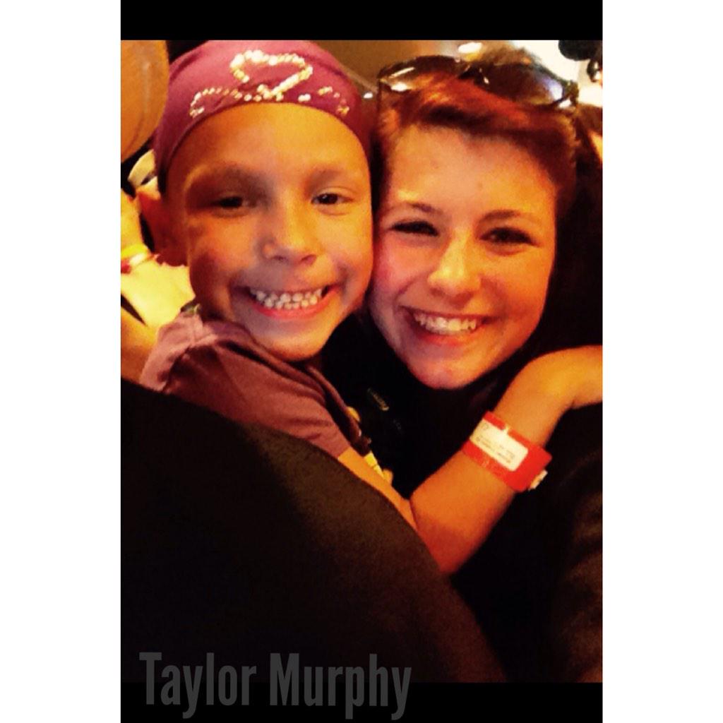 taylaballardd's tweet photo. @PaulStanleyLive PLEASE SEND PRAYERS TO EMMA & HER MOM, #PrayForEmma #hopeforemma http://t.co/zEPBoRSif1