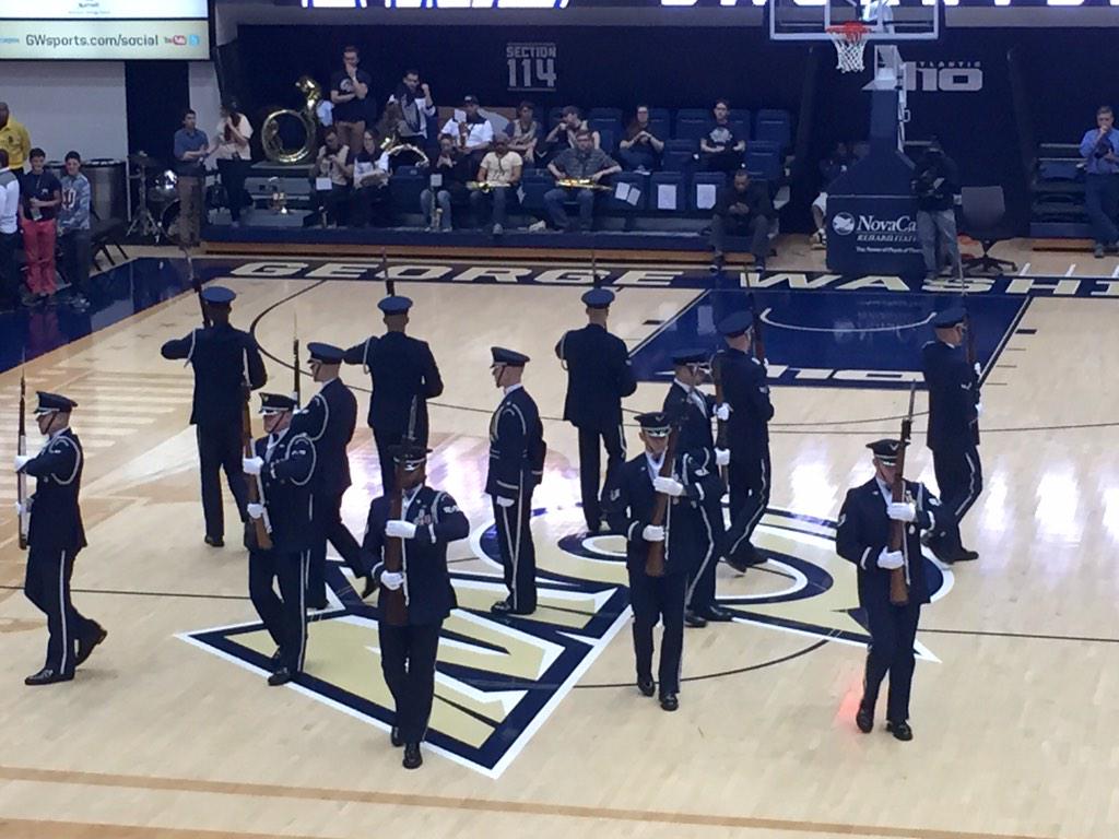 DCOutlook's tweet photo. US Air Force Drill Team @usafdrillteam performing at halftime of @GW_MBB vs. VMI #Amazing #RaiseHigh http://t.co/saYPBoH8Px