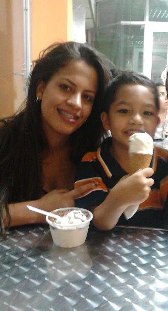 annelyteran's tweet photo. http://t.co/yF8d4YS58p