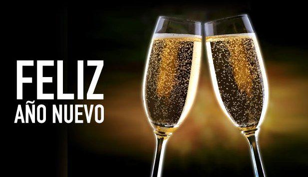 LatinAMX2's tweet photo. Feliz Año Nuevo 2015 from Latin-American-American http://t.co/GRLJuvjSXP http://t.co/eu2yf1r4kr